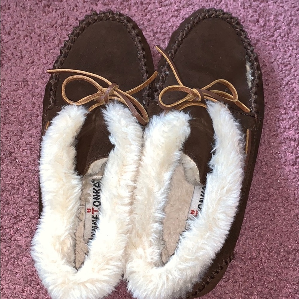 Minnetonka Brown Leather Moccasins Shoes 7